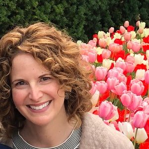 Meet your Posher, Karen